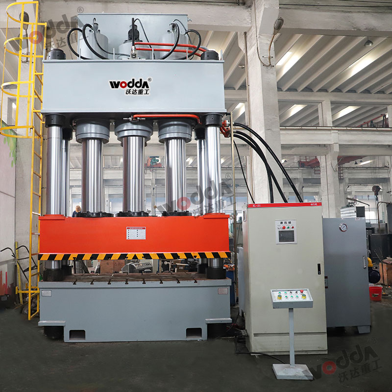 1000噸建筑模板成型液壓機